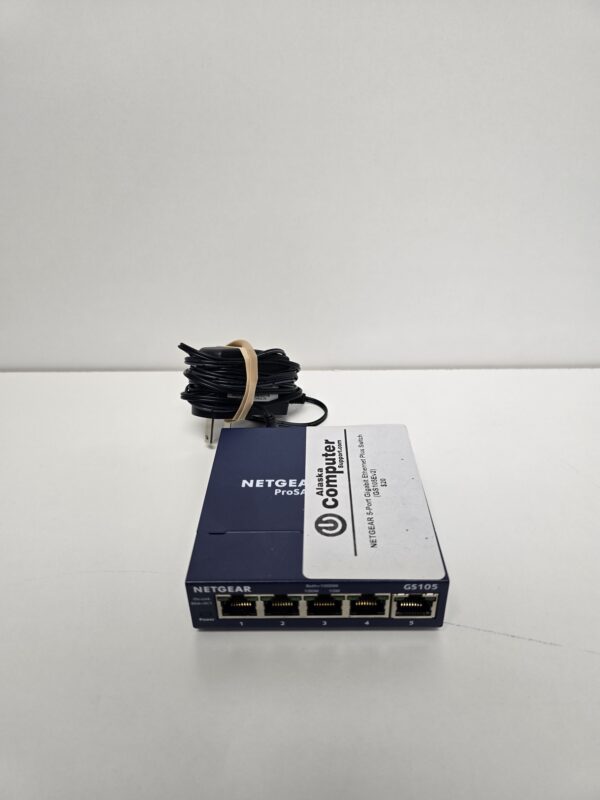 NETGEAR - 5-Port 10/100/1000 Gigabit Ethernet - Image 2